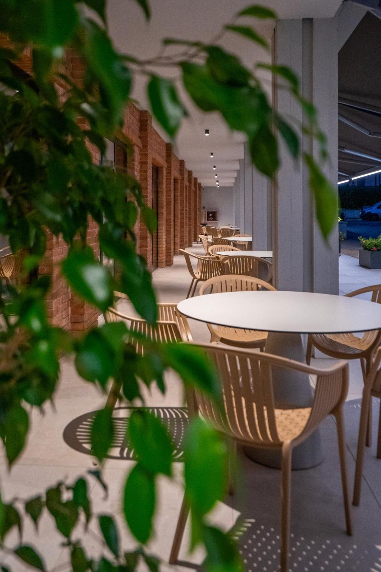 Hub Hotel グッビオ エクステリア 写真