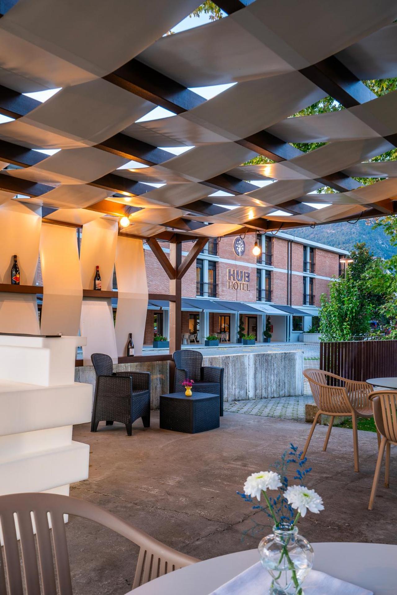 Hub Hotel グッビオ エクステリア 写真