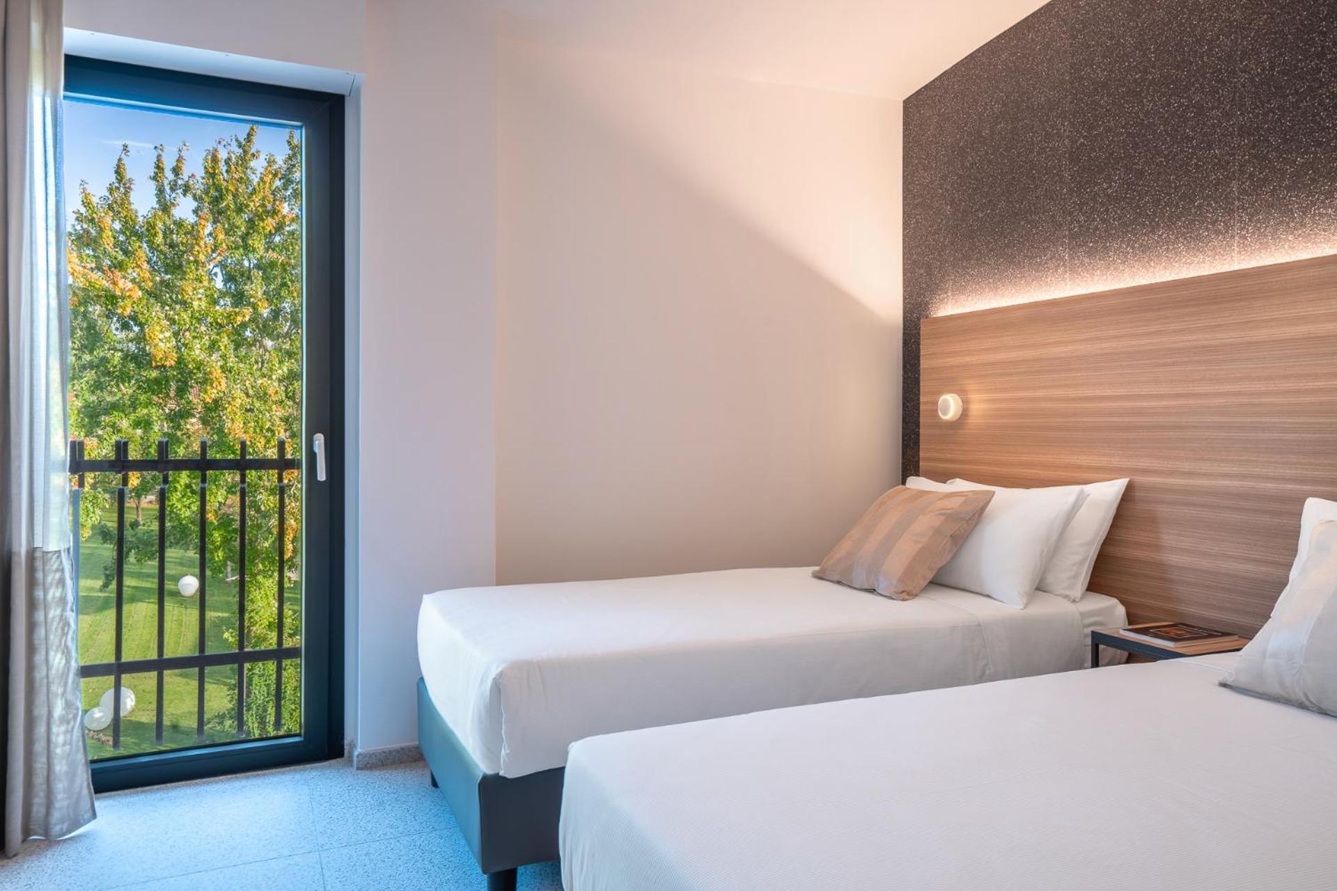 Hub Hotel グッビオ エクステリア 写真