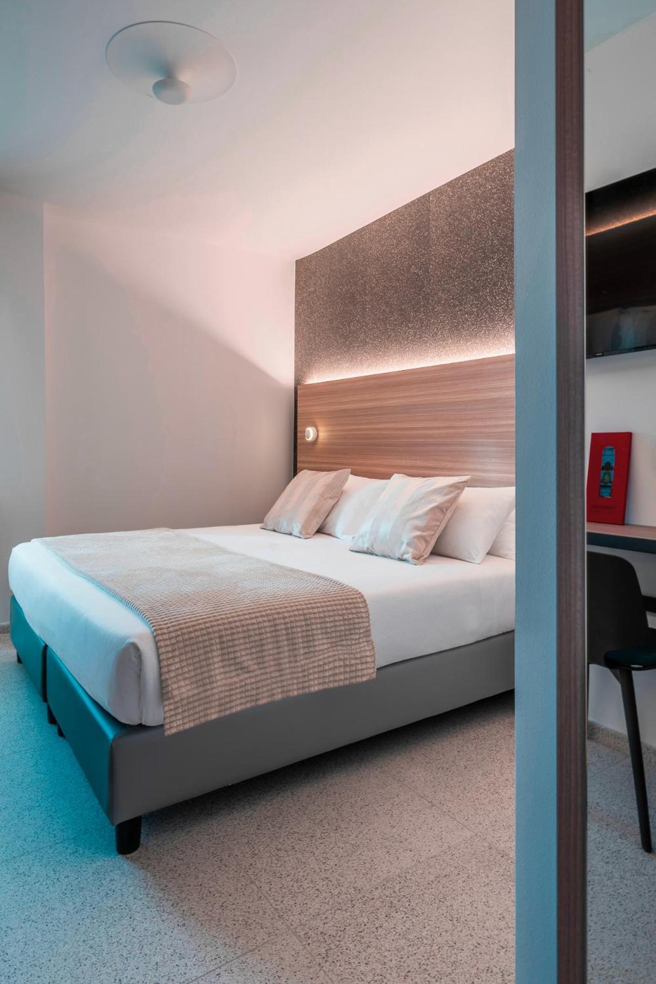 Hub Hotel グッビオ エクステリア 写真